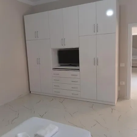 Apartment Dioni Dream Free Parking Vlore